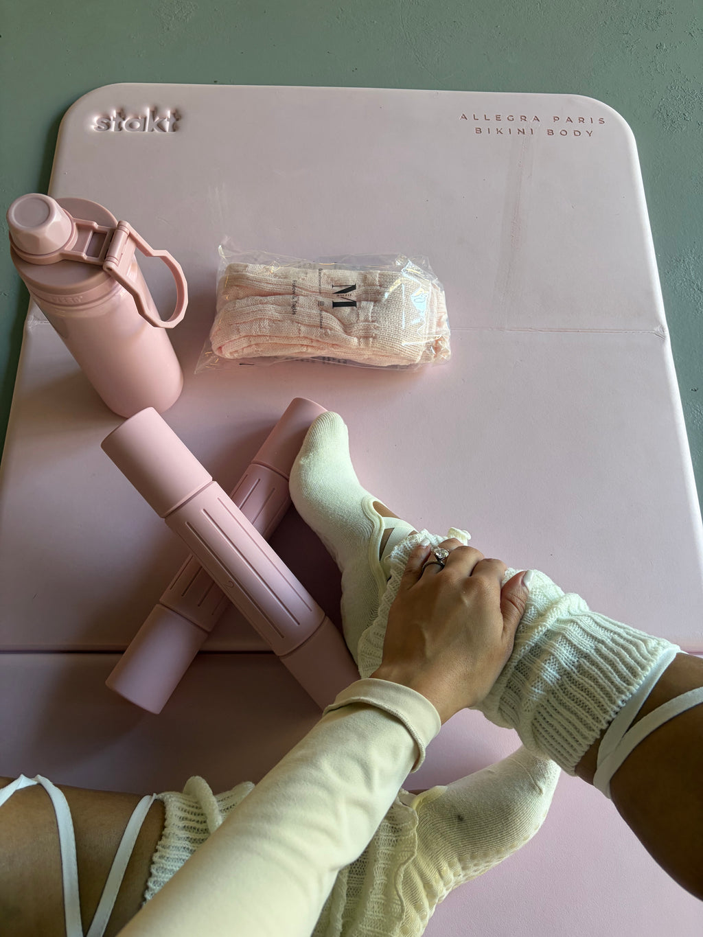 Grippy Pilate Princess Socks